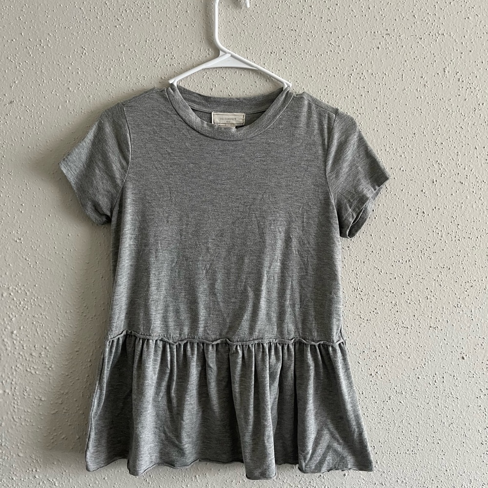 ❤️Loose peplum top - Picture 1 of 3
